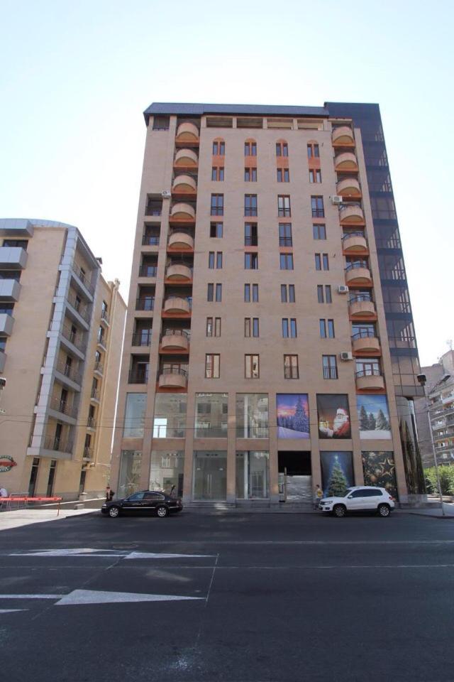 Metro Apartment Yerevan Luaran gambar